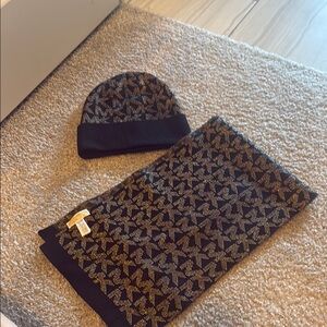 Black and Gold Patterned Beanie and Scarf Set
